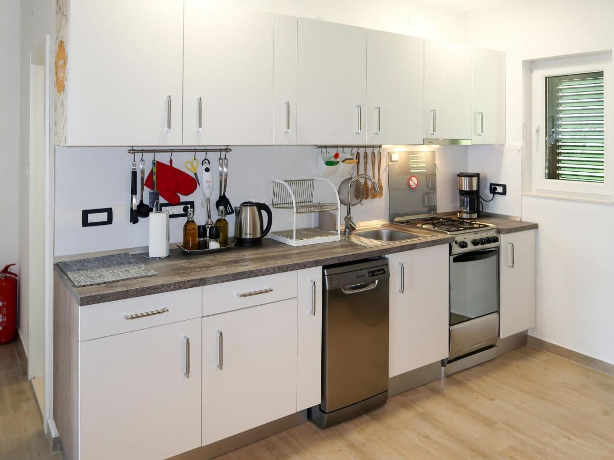 Apartment Bacic - Omi216 By Interhome Marusici  المظهر الخارجي الصورة